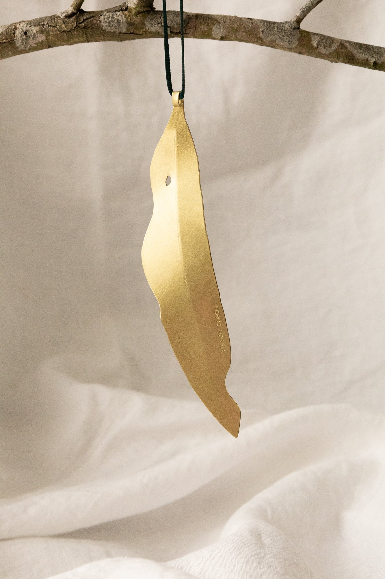 Golden Gum Leaf 5