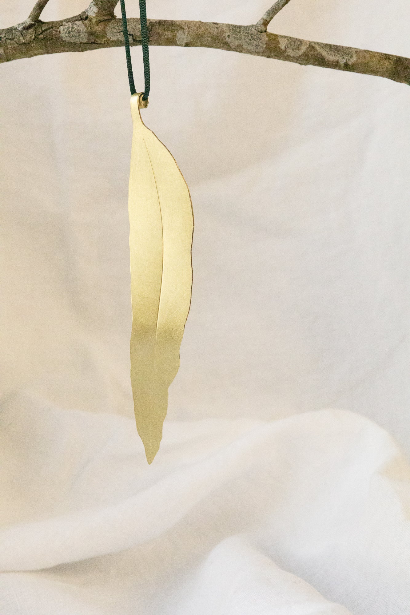 Golden Gum Leaf 9