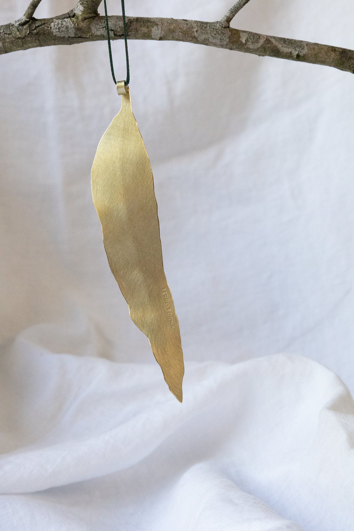 Golden Gum Leaf 9