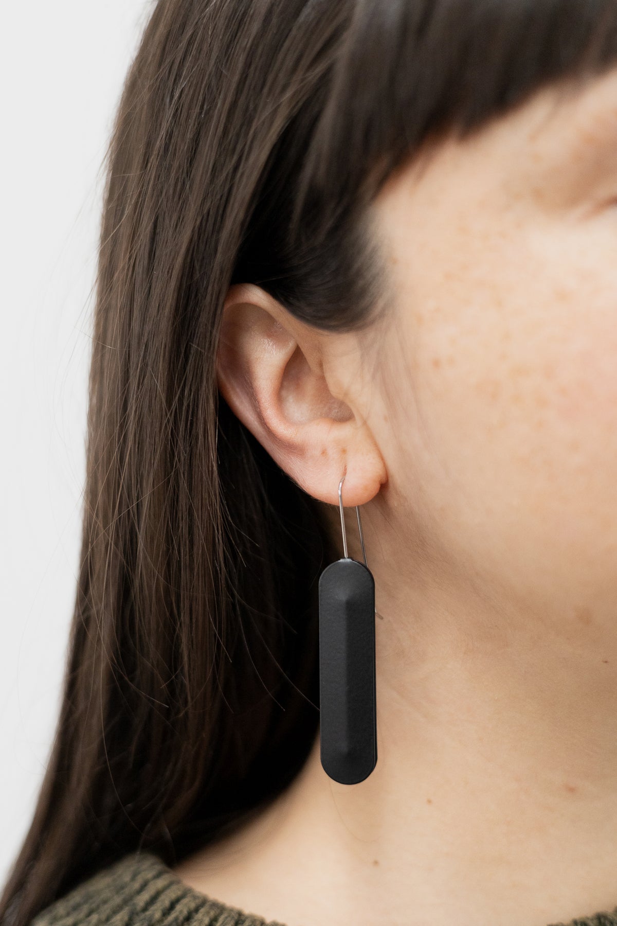 Oval Earrings - Large | Black