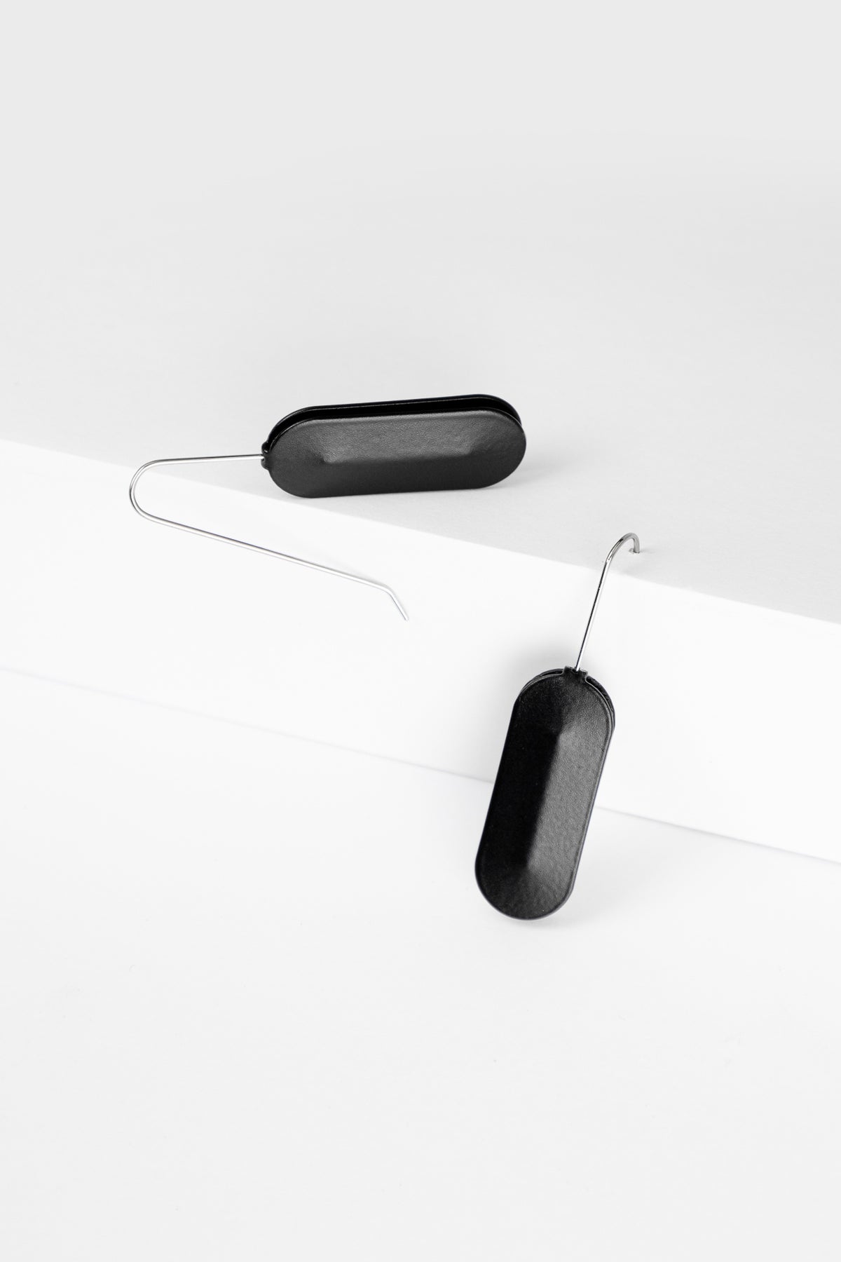 Oval Earrings - Small | Black